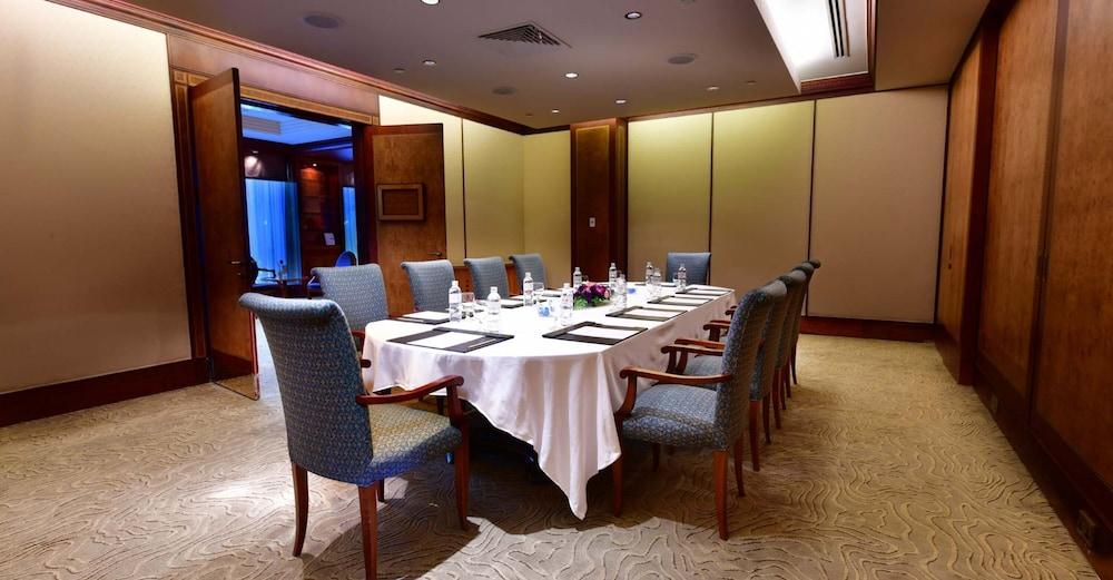 Empire Hotel And Country Club Brunei Bandar Seri Begawan Exteriér fotografie