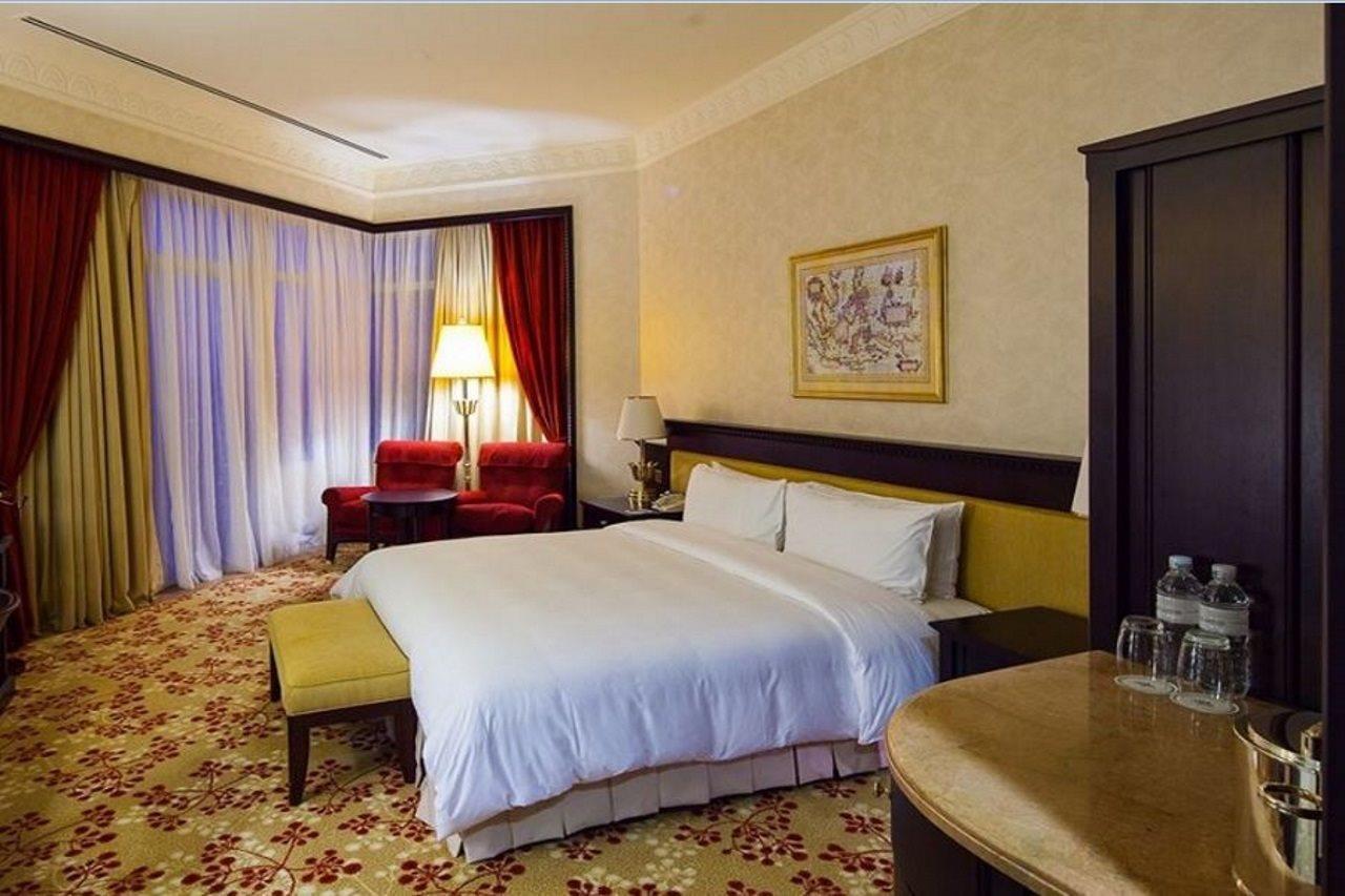 Empire Hotel And Country Club Brunei Bandar Seri Begawan Exteriér fotografie